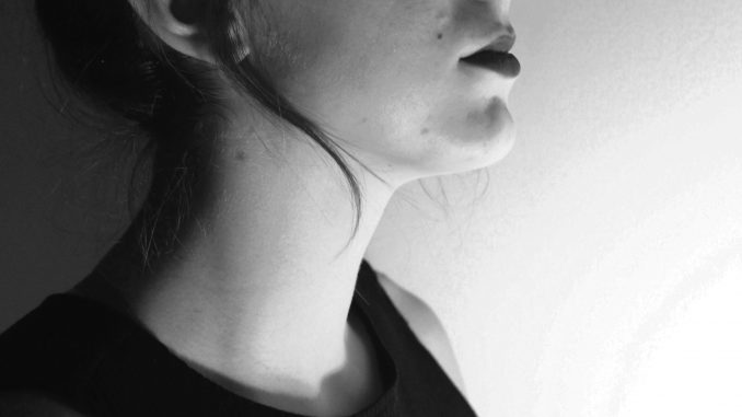 ConfidentPhoto_grayscale